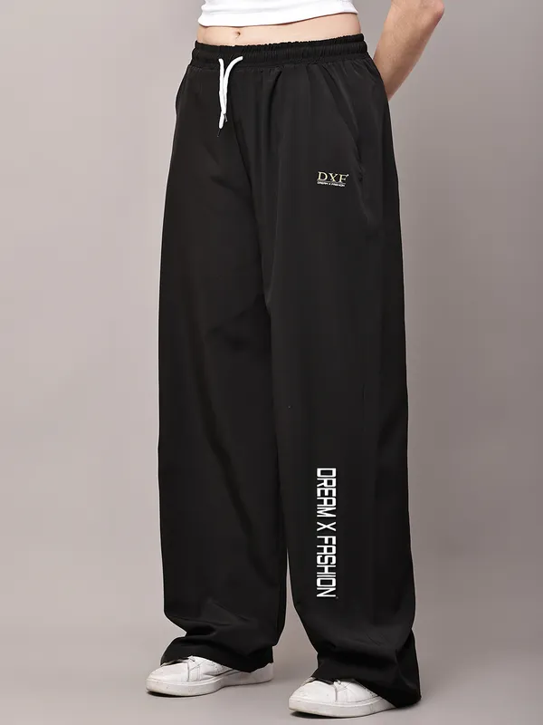 Black_NS_Lycra_Line_Track_Pant_For_Women