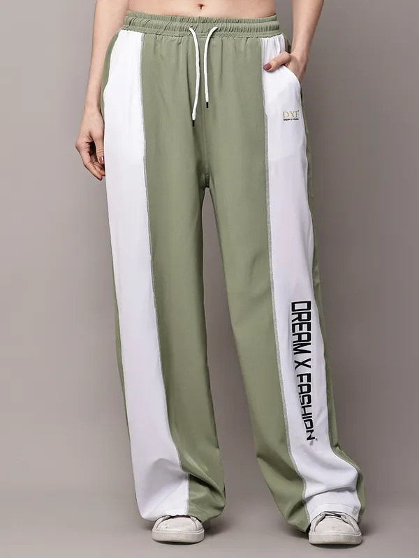 Olive_NS_Lycra_Line_Track_Pant_For_Women