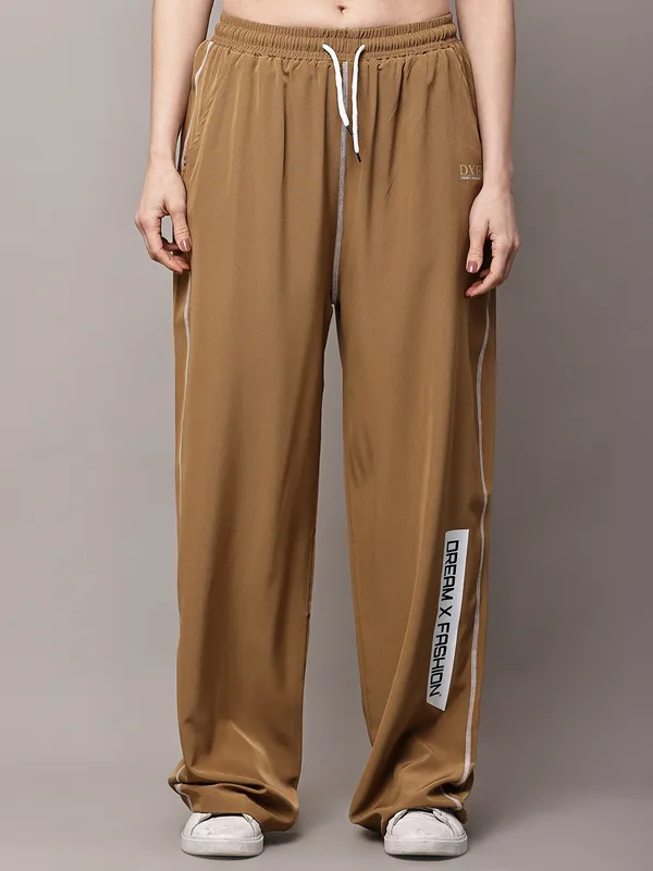 Mustard_NS_Lycra_Line_Track_Pant_For_Women
