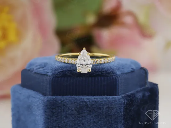 Pear_Solitaire_Ring_For_Women_|_925_Sterling_Silver_|_Moissanite_Stone