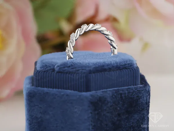 Swirl_Infinity_Ring_For_Women_|_925_Sterling_Silver_|_Moissanite_Stone