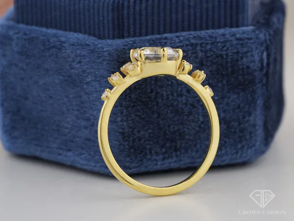 Round_Cluster_Ring_For_Women_|_925_Sterling_Silver_|_Moissanite_Stone