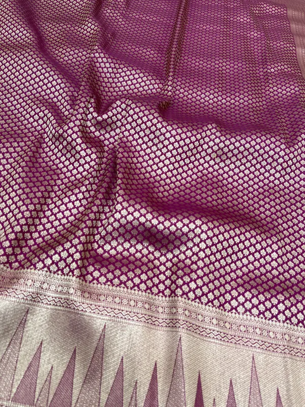 Wine_Banarasi_Brocade_Premium_&_Elegant_Zari_Weaving_Saree_With_Unstitched_Blouse_For_Women