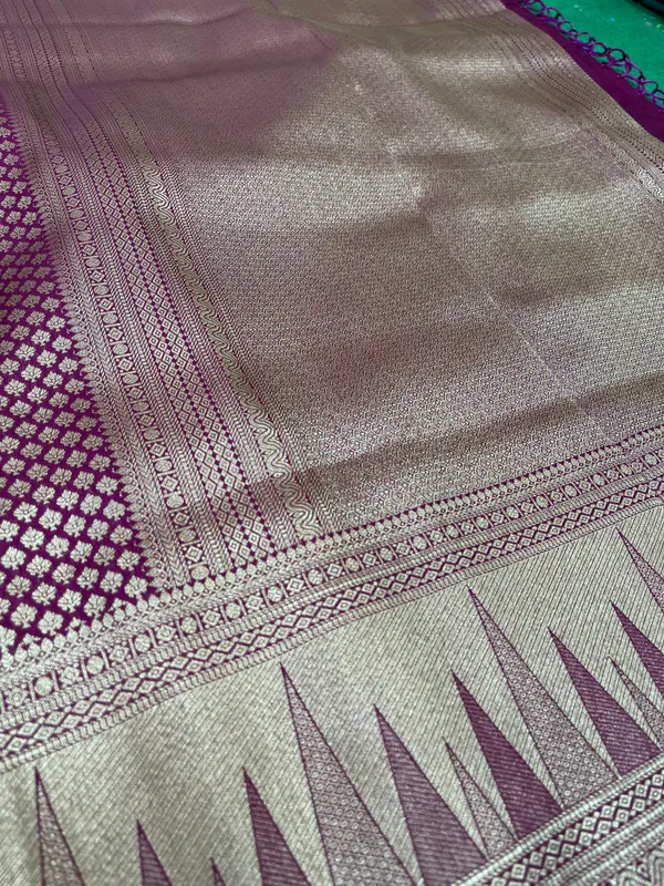 Wine_Banarasi_Brocade_Premium_&_Elegant_Zari_Weaving_Saree_With_Unstitched_Blouse_For_Women