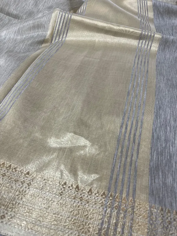 Grey_Soft_Tissue_Silk_Premium_&_Elegant_Saree_With_Unstitched_Blouse_For_Women