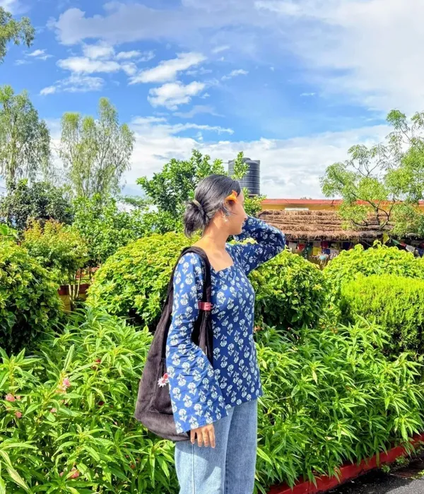 Blue_Pure_Cotton_Floral_Print_Short_Kurti_|_For_Women