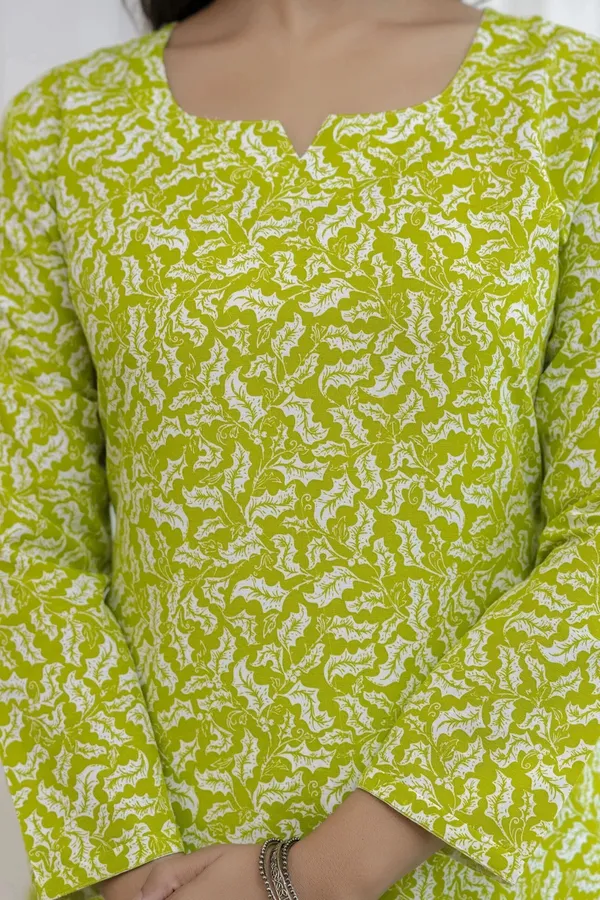 Green_Cotton_Blend_Printed_Kurti_|_For_Women