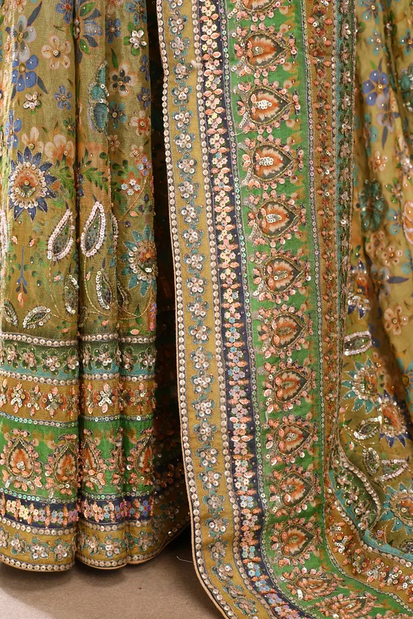 Light_Yellow_Printed_Crepe_Designer_Saree_with_Embroidered_Readymade_Blouse