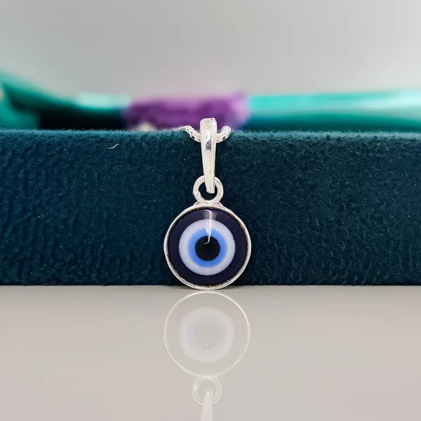 Silver_And_Blue_Silver_Evil_Eye_Pendant_Necklace_Traditional_Blue_Nazar_Protection_Charm