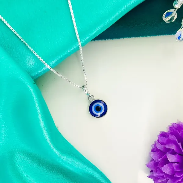 Silver_And_Blue_Silver_Evil_Eye_Pendant_Necklace_Traditional_Blue_Nazar_Protection_Charm