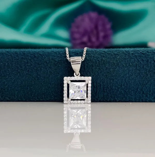 Silver_Elegant_Princess_Cut_Diamond_Halo_Pendant_Necklace