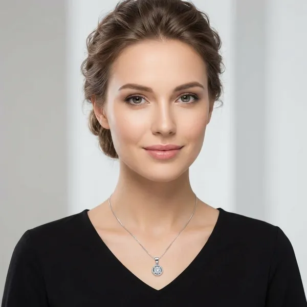 Silver_Elegant_Round_Halo_Diamond_Pendant_Necklace_With_Silver_Chain