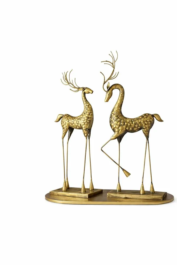 Rustic_Gold_Big_Metal_Hammered_Reindeer_Set_Of_2