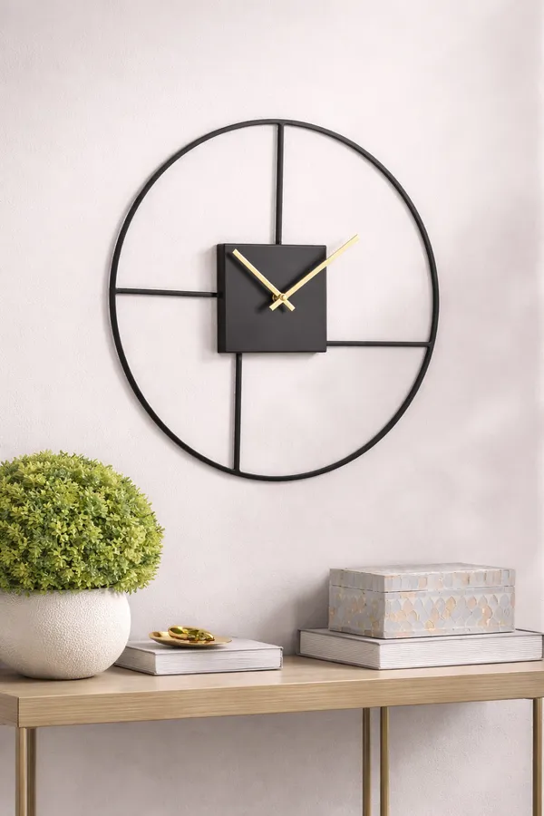 Minimalist_Metal_Wall_Clock