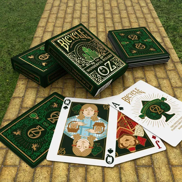 Bicycle_The_Wonderful_Wizard_Of_Oz_Deck