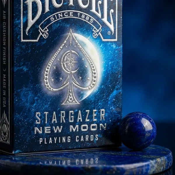 Bicycle_Stargazer_New_Moon_Deck
