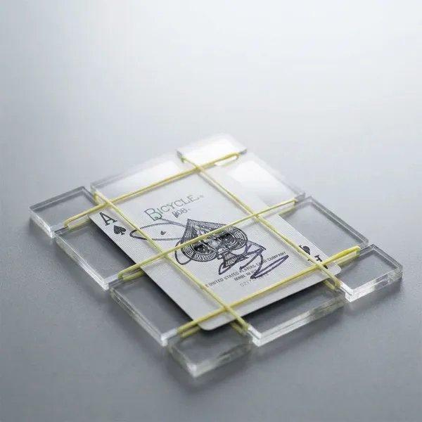 Card_In_Sealed_Glass