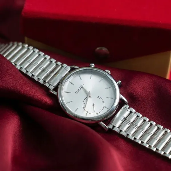 Card_To_Watch