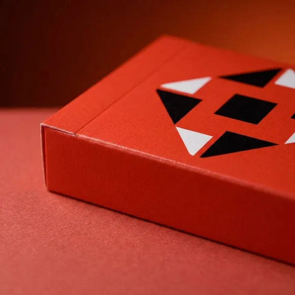 Cardistry_Fanning_Playing_Cards_Red_Edition