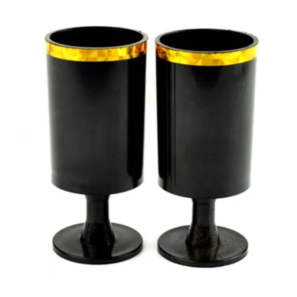 Flying_Coin_Cups