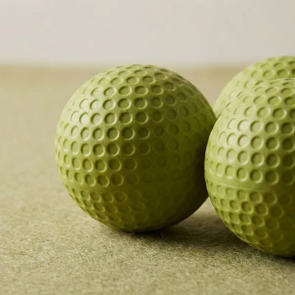 Golf_Balls_Multiplying_Green