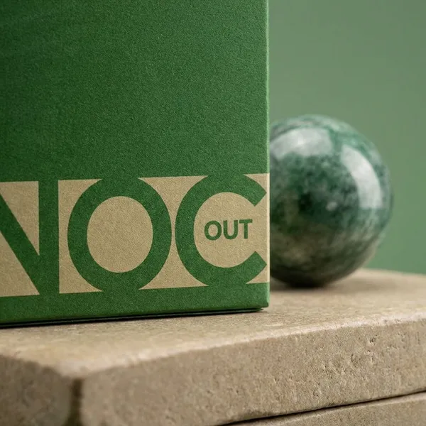 Noc_Out_Green/Gold_Uspcc_Edition_Deck
