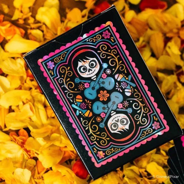 Bicycle_Disney_Pixar_Coco_Inspired_Deck