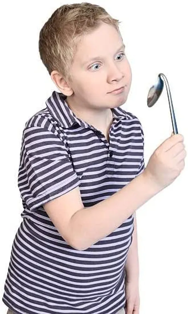 Bending_Spoon_Magic_Set