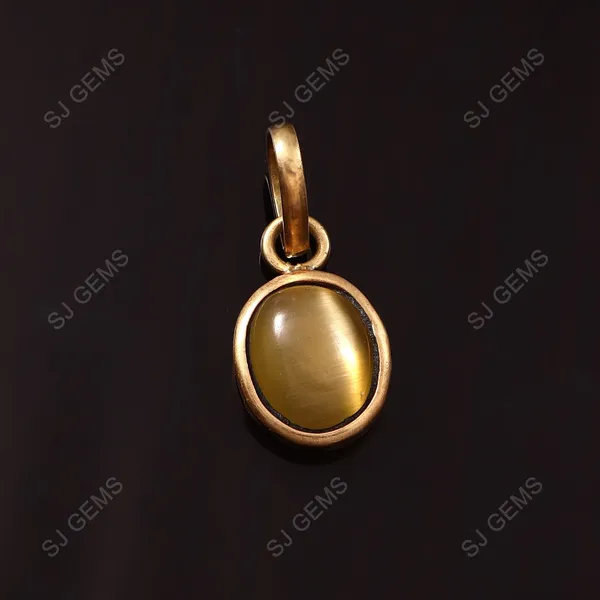Sj_Gems__6.50_Carat_Cat’s_Eye_Pendant_Lehsunia_Ketu_Stone_Original_Natural_Oval_panchtadu__Pendant_Precious_Astrological_Stone