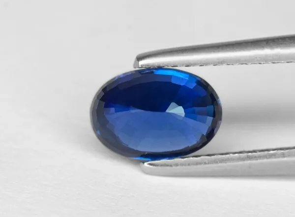 Blue_sapphire_6.31_carts_Natural_Gemstone_Gemstone_For_Unisex_astrological_propose