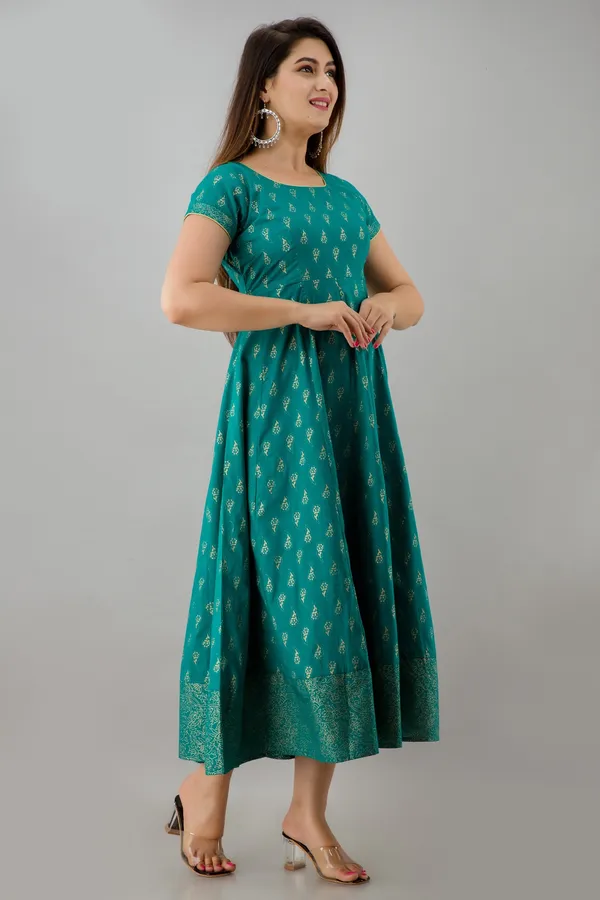 Svarchi_Trends_Womens_Rayon_Paisley_Print_Anarkali_Dress_(Green)