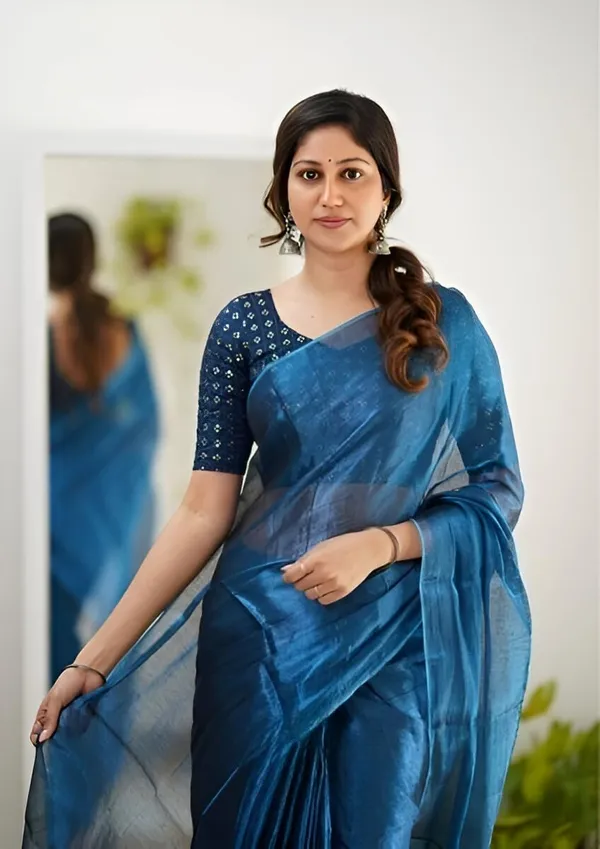 Royal_Blue_Handloom_Glossy_Tissue_Saree_With_Border_Soft,_Lightweight_&_Lustrous_Finish_Perfect_For_Weddings,_Traditional_Elegance_Artisanal_Weaving_Masterpiece_For_Women