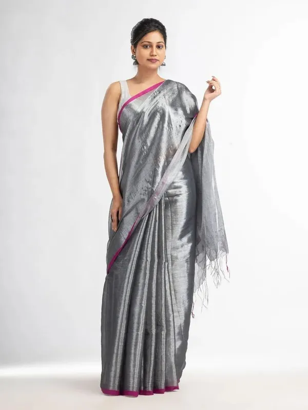 Grey_Handloom_Glossy_Tissue_Saree_With_Soft,_Lightweight_&_Lustrous_Finish_Perfect_For_Weddings,_Traditional_Elegance_Artisanal_Weaving_Masterpiece_For_Women