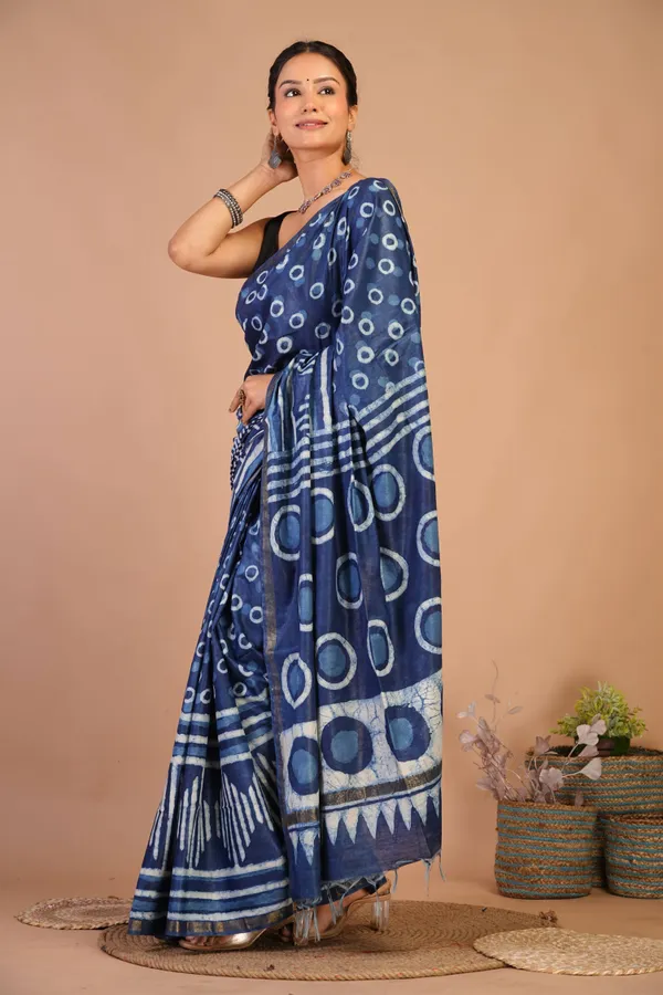 Navy_Blue_Cotton_Silk_Dabu_Print_(Hand_Block)_Bhagalpuri_Saree_With_Unstitched_Blouse