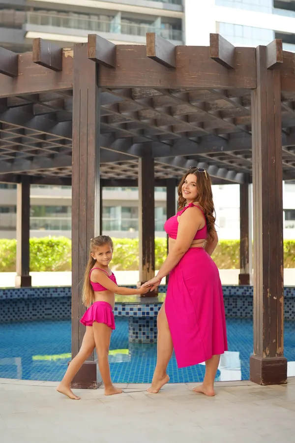 Pink_Scarlet_Waves_Kids_Beach_Wear_Swimsuit