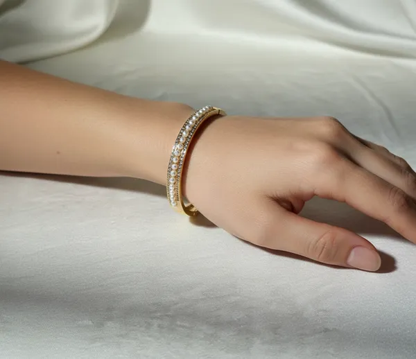 Golden_Alloy_Ananya_Bracelet_For_Women