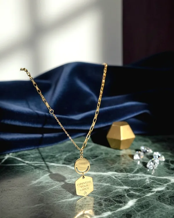 Golden_Alloy_Shinecrest_Women_Chain_For_Women