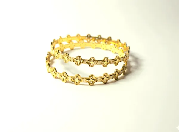 Golden_Premium_Quality_Shila_Bangles_(Set_Of_2)_For_Women