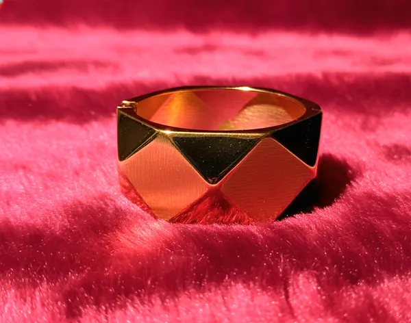 Golden_High_Quality_Ankita_Kada_For_Women