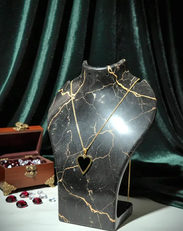 Golden_Alloy_Crystalgleam_Elegant_Women_Chain_For_Women