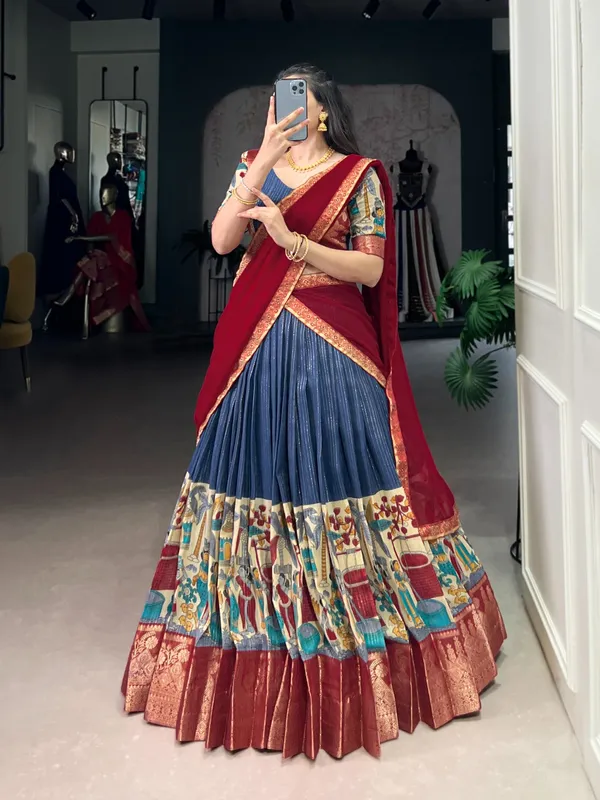 Perfectly_blended_Tussar_silk_lehenga_for_festive_season_to_charm_your_look