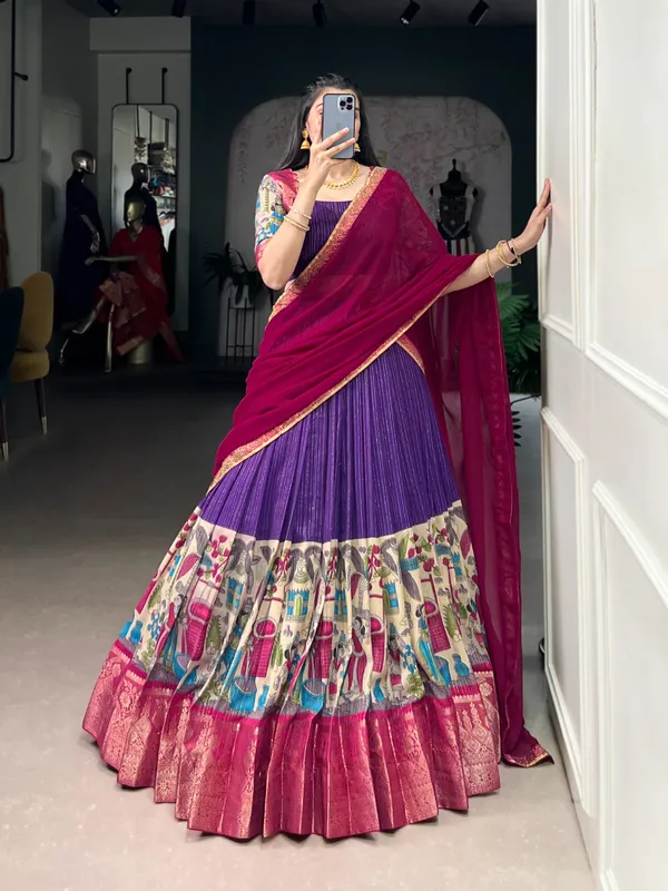 Perfectly_blended_Tussar_silk_lehenga_for_festive_season_to_charm_your_look