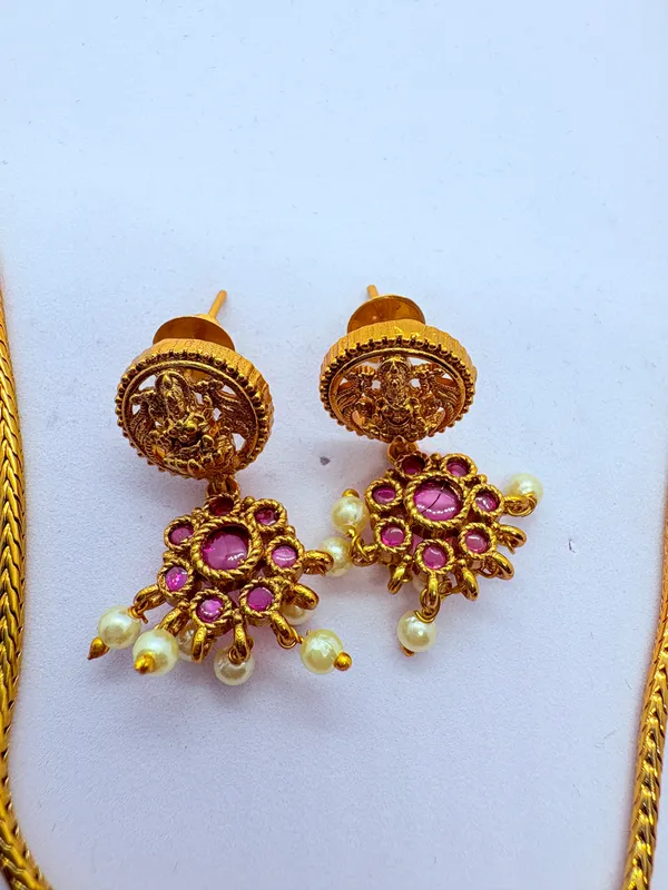 ALPIFY_–_Royal_Ruby_Pearl_Charm_Set