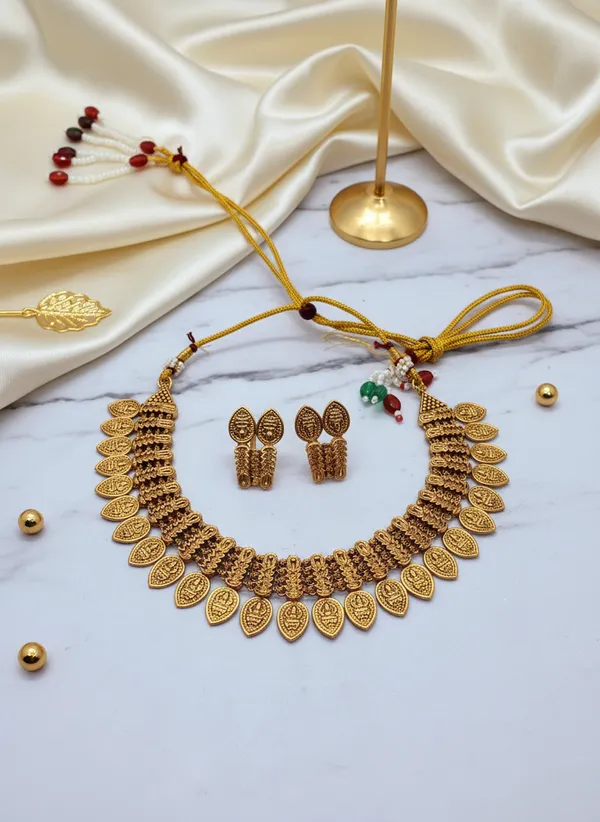 ALPIFY_–_Antique_Lakshmi_Leaf_Cascade_Choker