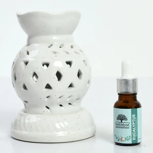 Eucalyptus_Essential_Oils_-_100%_Pure_Natural_Aromatherapy_Oils_(15_Ml)
