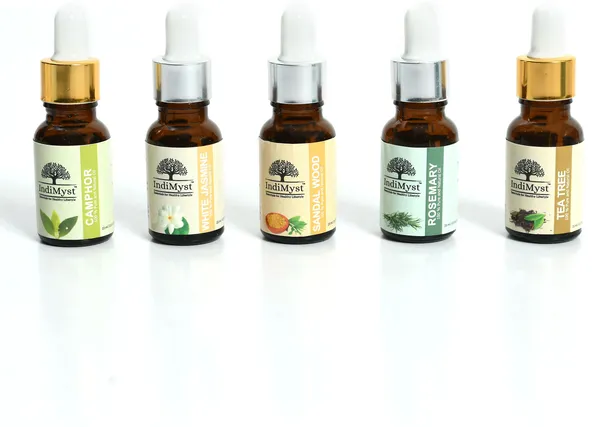 Value_Pack_|_Essential_Oils_-_Camphor_Tea_Tree_Sandalwood_Jasmine_Rosemary_(75_Ml)