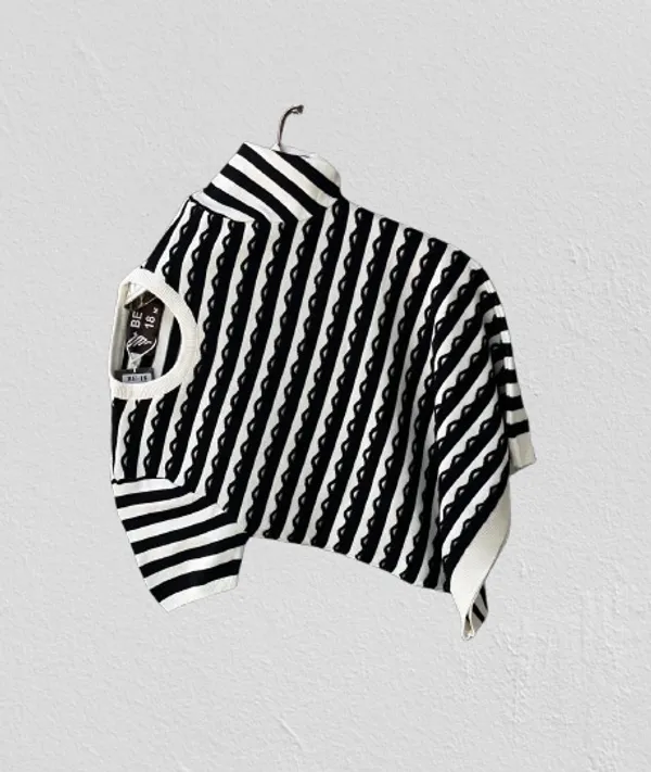 Black_&_White_Round_Neck_Cotton_Designer_Imported_T-Shirt_For_Men