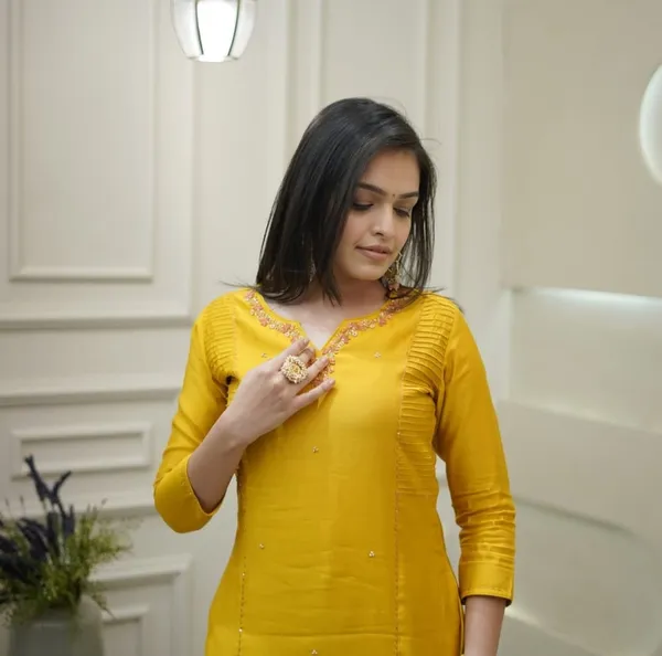 Mustard_Magic_Handwork_Cotton_Kurti_Set_For_Women