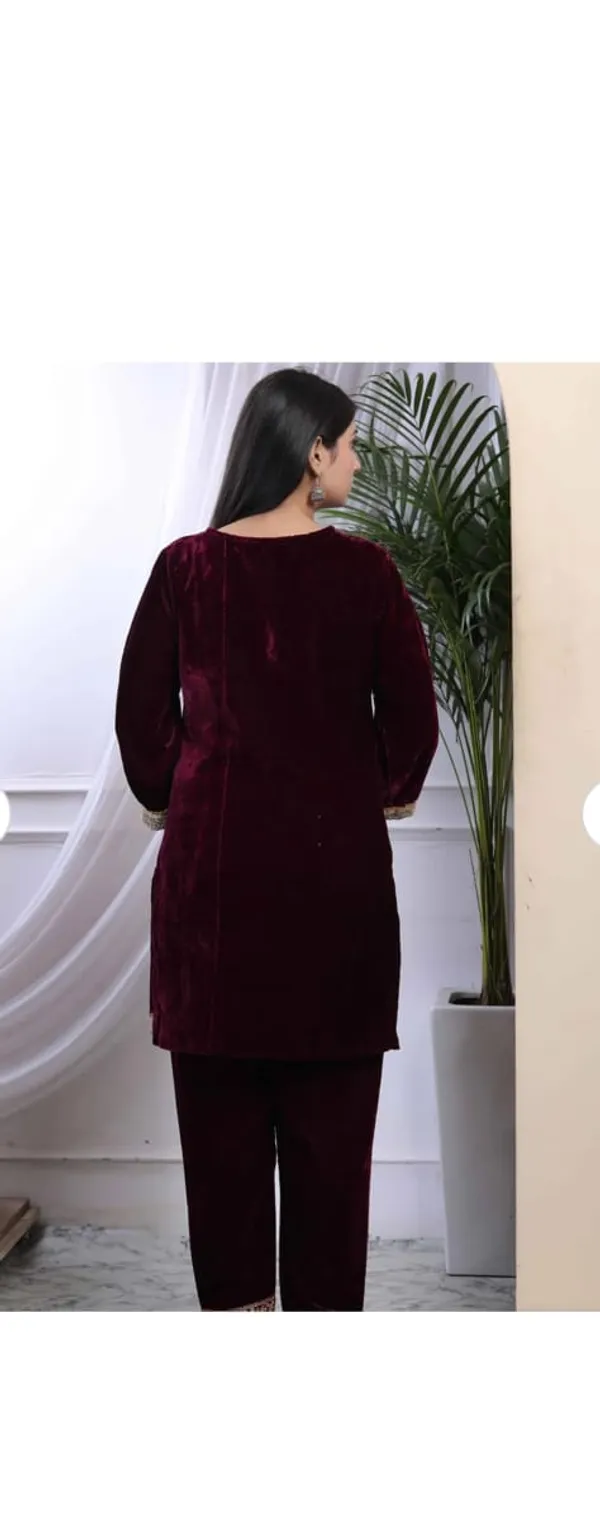 Luxury_Maroon_Velvet_Embellished_Co-Ord_Set_For_Women