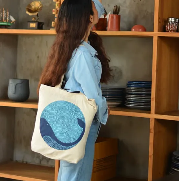 Tote_Bag_Versatile_Unisex_Canvas_Tote_Bag_for_Casual,_College
